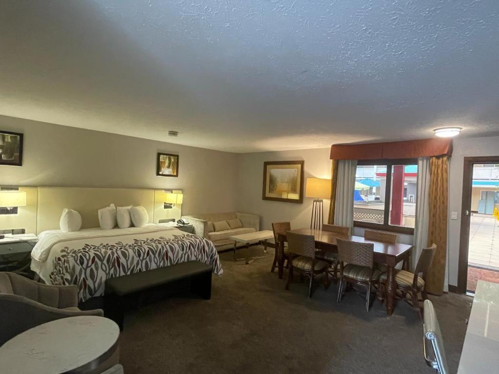 Hotel Garnet Waterfront à Indianapolis Extérieur photo